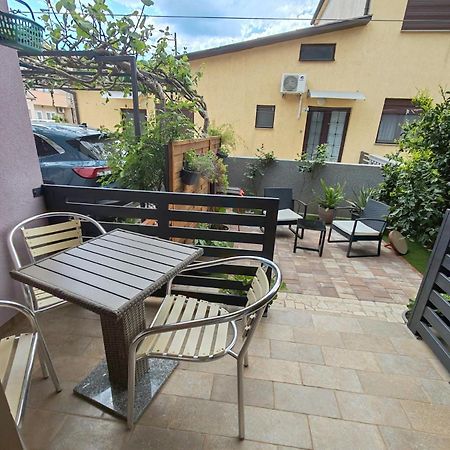 Apartman Lana Medulin Kültér fotó